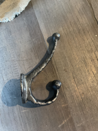 Zwarte ijzeren kapstok haak