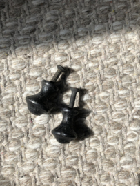 Klein ijzeren knopje