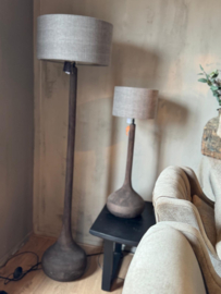 Prachtige houten staande lamp en 1 tafellamp