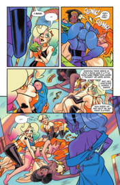 Multiversity: Harley Quinn Screws Up the DCU    3