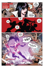 Vampirella: The Dark Powers    4