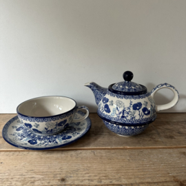 Bunzlau Tea for one C01-2900