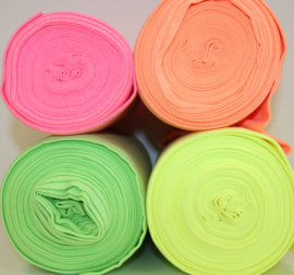 Neon oranje tricot gemeleerd, per 25 cm