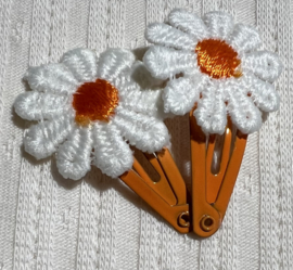 Klik klak haarclipjes 3 cm oranje met wit oranje bloemetje