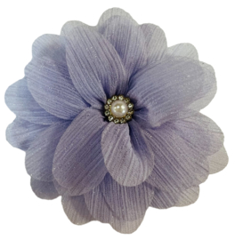 Stoffen bloem 8,5 cm met rhinestone en pareltje, lila + glittertje