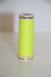 Gutermann naaigaren 100m, kleur: neongeel