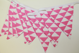 10 Mini vlaggetjes roze met witte driehoekjes