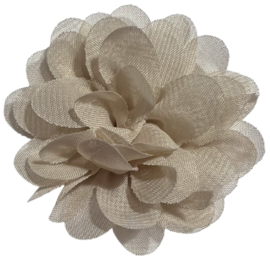 Stoffen bloem +/- 7 cm lichtbeige