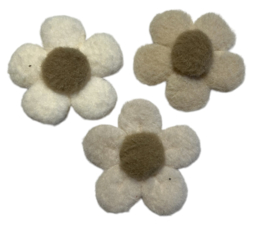 Bloem pluche lichtbeige/beige 55 mm