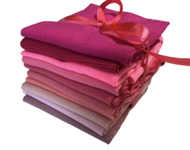 Boordstof pakketje roze 8 kleuren x 15 cm (96 breed) en 2 kleuren 25 cm (70 breed)