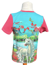 T-shirt  unicorn maat 116