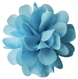 Stoffen bloem +/- 7 cm lichtblauw