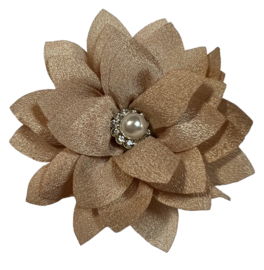 Stoffen bloem 5,5 cm beige met pareltje