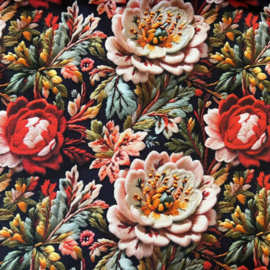 Tricot (digitale print): Flower Embroidery zwart/rood, per 25 cm