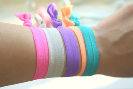 Elastisch band roze met witte strepen gouden hartjes 16 mm: 10 meter!