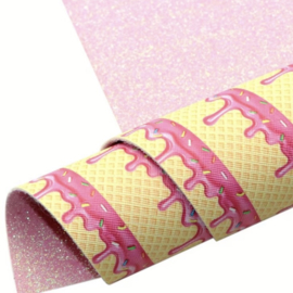 PU leer A4 lapje ijsje/ glitter roze. Dubbelzijdig lapje.