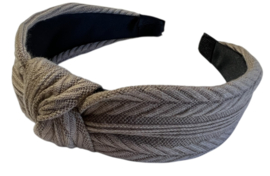 Haarband met knoop gebreid beige