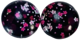 12 mm glascabochon zwart met paarsroze bloemen, per 2 stuks