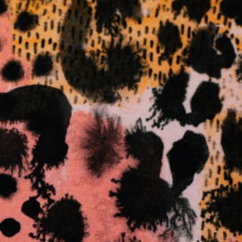 Viscose tricot: Mika panter print oranje/roze/zwart (Swafing) per 25 cm