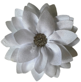 Stoffen bloem 8,5 cm met rhinestone, wit