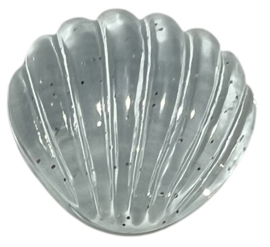 Flatback schelp lichtblauw met glittertje 20x19mm