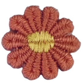 Geborduurde bloem koraal/geel 26mm
