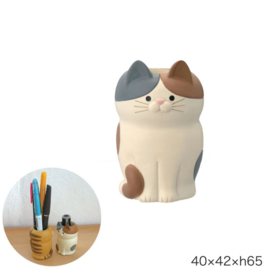 せいかつ Japanese Crouching Cat Pen Holder
