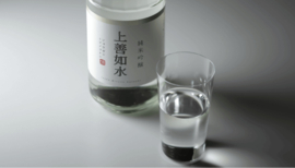 Jozen White Junmai Ginjo Sake 720ml 14.5%