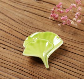 せいかつ Nippon Chopstick Holder (Colorful Gingko Biloba with Gilded Edge 6ps)