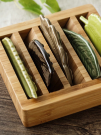 せいかつ Japanese Chopstick Holder Gift Set (5ps leaves with bamboo storage box)