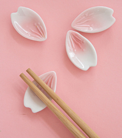 せいかつ Japanese Chopstick Holder ( Sakura petal 4ps）
