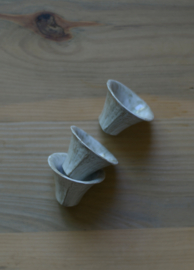 せいかつ Nippon Toki Handmade Teacup/Sakecup Tedzukuri kappu White (shiro small) 3.6*5.8cm