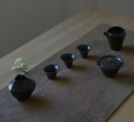 せいかつ Nippon Toki Handmade Teacup/Sakecup Tedzukuri kappu Black (kuro small) 3.6*5.8cm