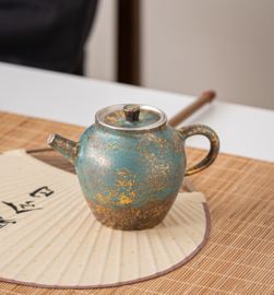 せいかつ Nippon Toki Tipotto Tea Pot (Green with Gold and Silver Wire)