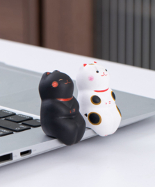 せいかつ Ceramic Ornament Black Cat Kuro 3*3*6cm