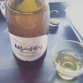 Korean Rice wine Bekseju 375ml 13%