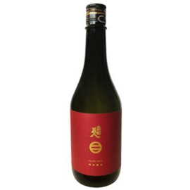 Nanbu Bijin Tokubetsu Junmai Sake 720ml