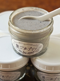 House Pudding Black Sesam Kuro Goma 70g