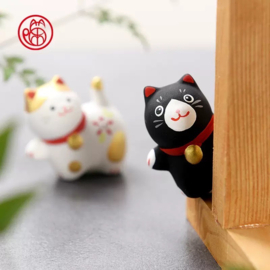 Ceramic Hand-painted Walking Cat Black