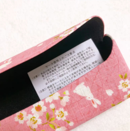 せいかつ Japanese Sakura Rabbit Magnetic Sunglasses Protective Case Pink 16*6*3cm
