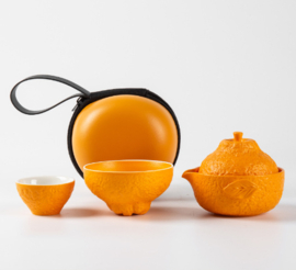 せいかつ Nippon Ceramic Portable Travel Tea Set One Pot Two Cups / Orange