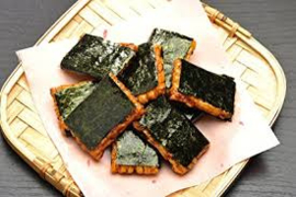 Kameda Ume Norimaki Senbei Rijst cracker Plum