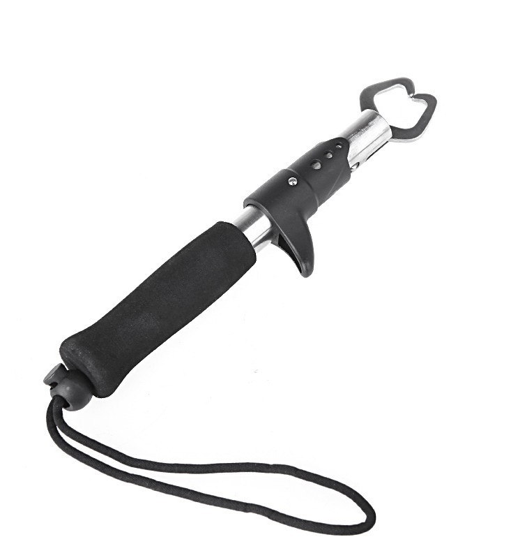 Lip grip tool Lip grip tool
