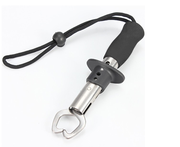 Lip grip tool Lip grip tool