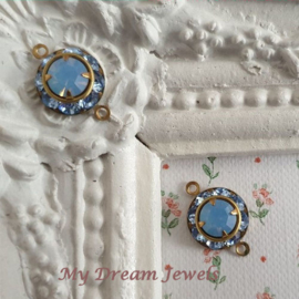 Vintage Swarovski Tussenzetsel Light Sapphire/Blue Opal