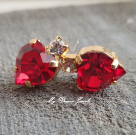 Oorstekers met Swarovski Hart Light Siam Red