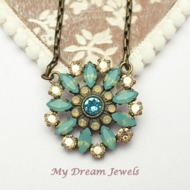 Luxe Ketting Flower Golden Pacific met Swarovski  Crystal