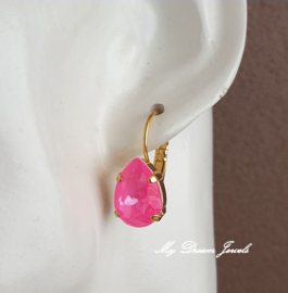 Oorbellen Belle met Swarovski Druppel "Crystal Electric Pink "