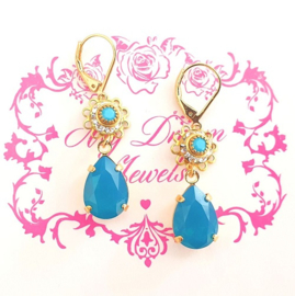 Oorhangers Vintage Swarovski Crystal Flower  Turquoise & Caribbean Blue Opal