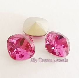 Swarovski 4470 Square Fuchsia 12x12mm Exclusive